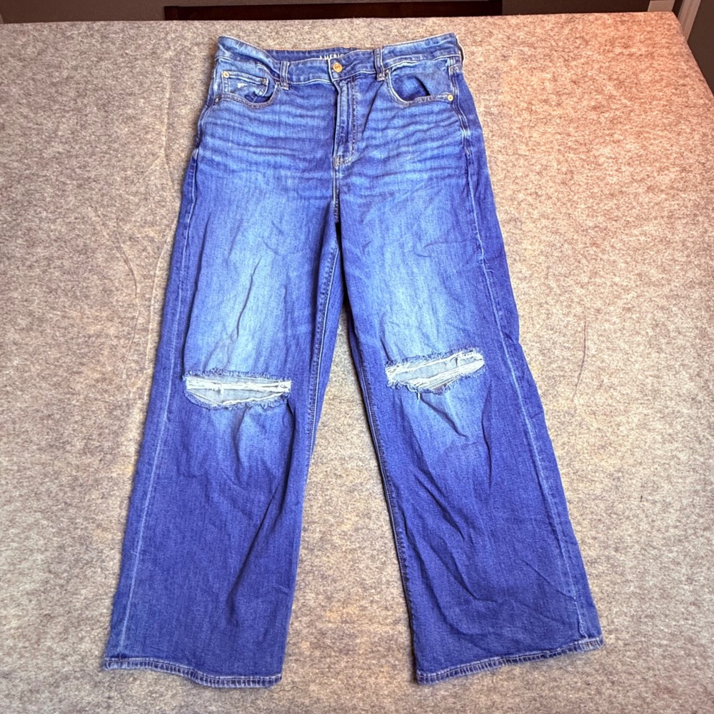 American Eagle Super High Rise Baggy Wide Leg Jeans 12 Short Blue Distressed Y2K